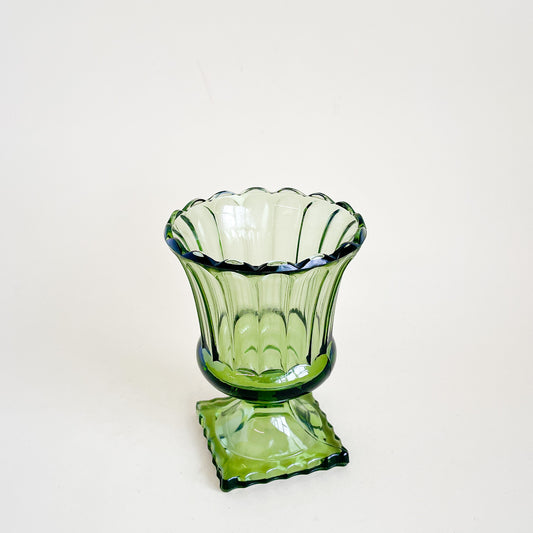 Cache-pot sur pied en verre vert