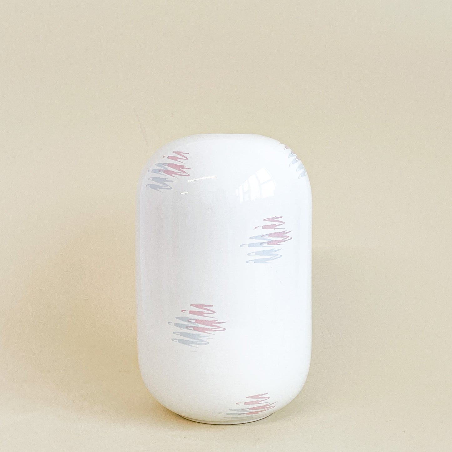 Céramique de Beauce white graffiti vase