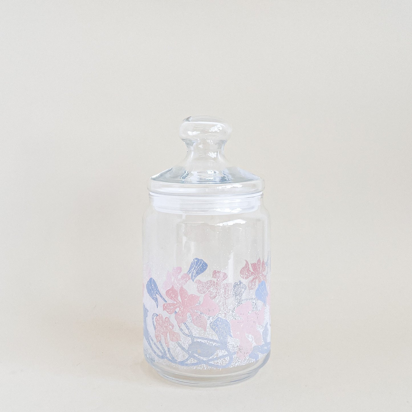 Jarre fleurie rose et bleue en verre