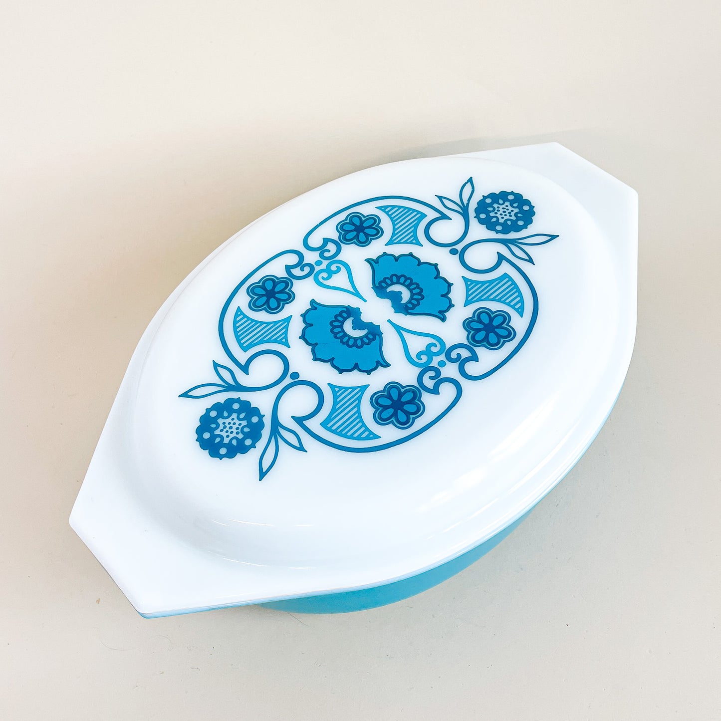 Pyrex Horizon Blue baking dish