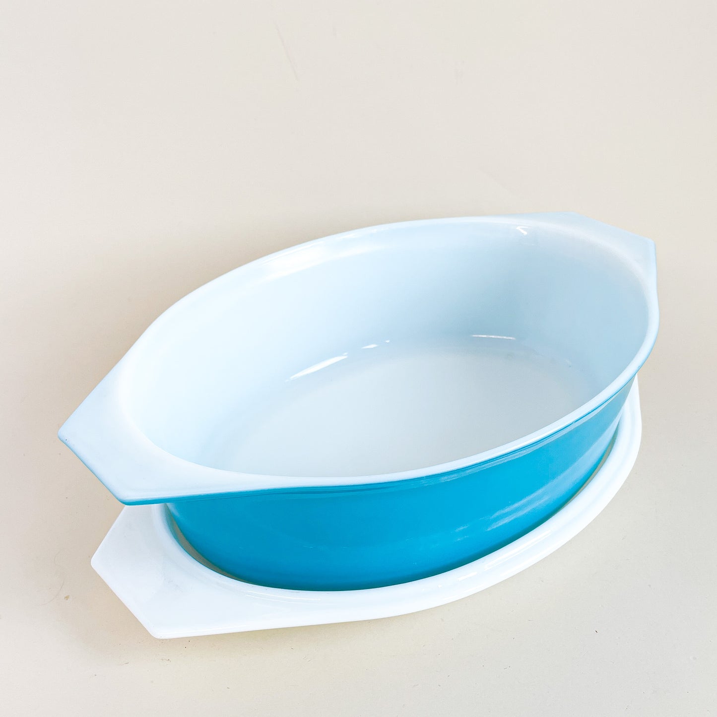 Pyrex Horizon Blue baking dish