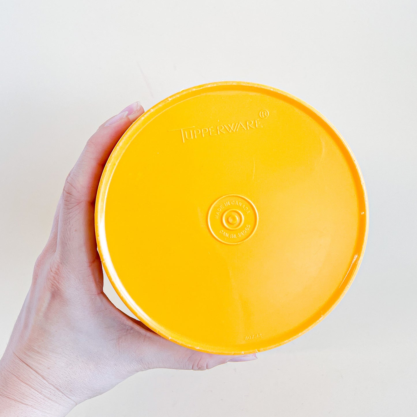 Contenant Servalier Tupperware jaune moutarde