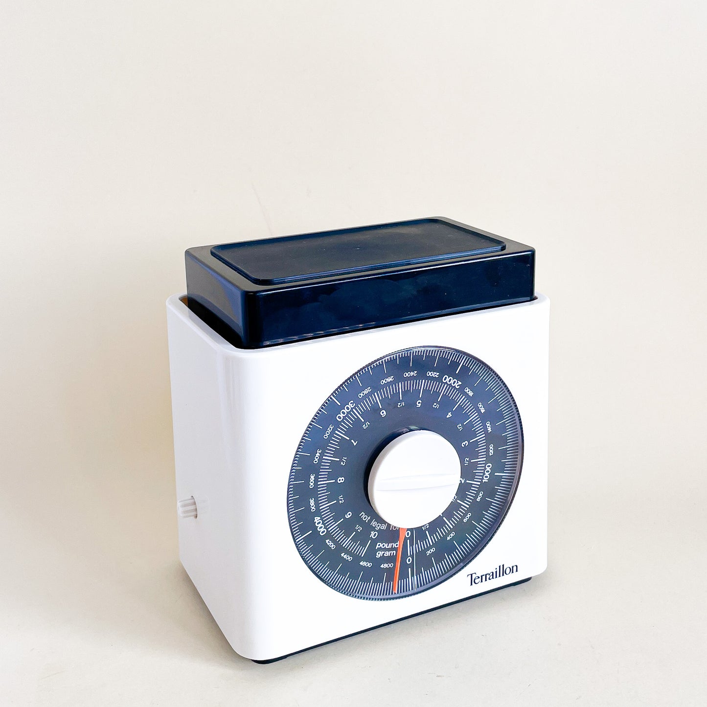 Terraillon France kitchen scale