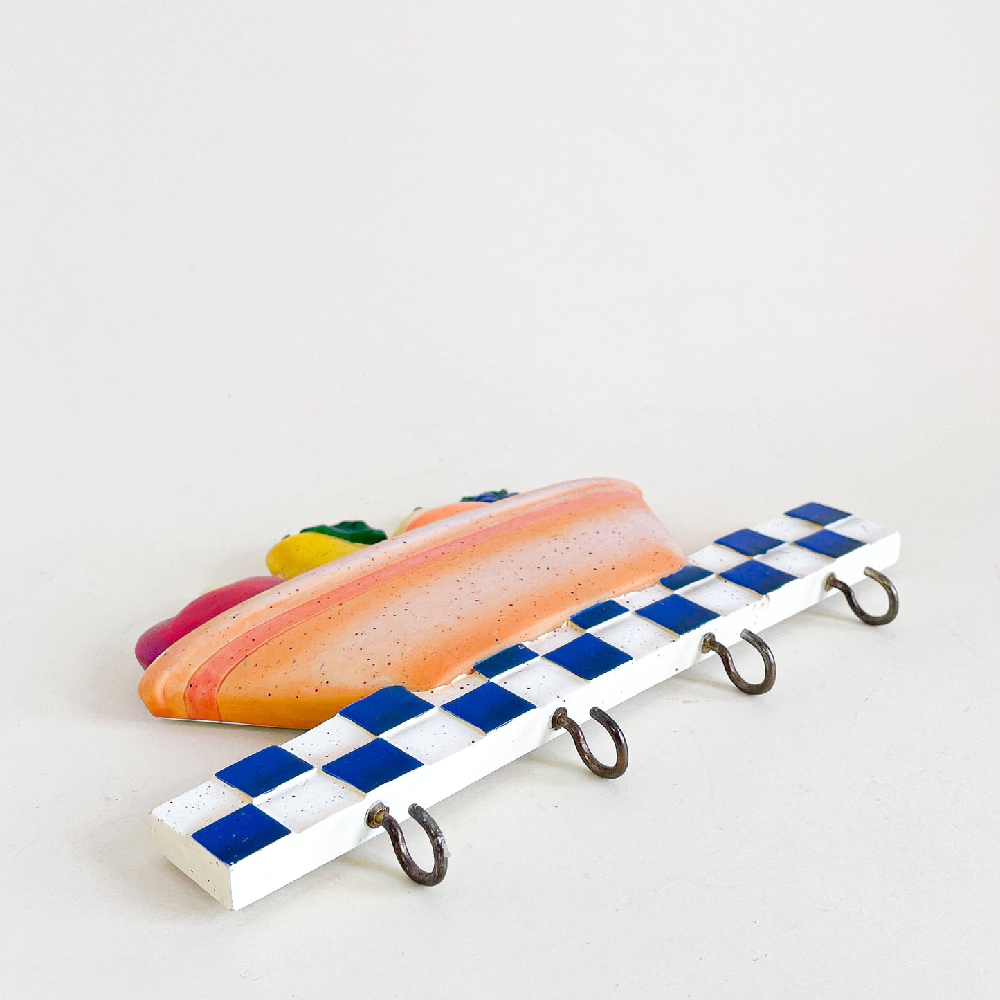 Fruity wall hooks