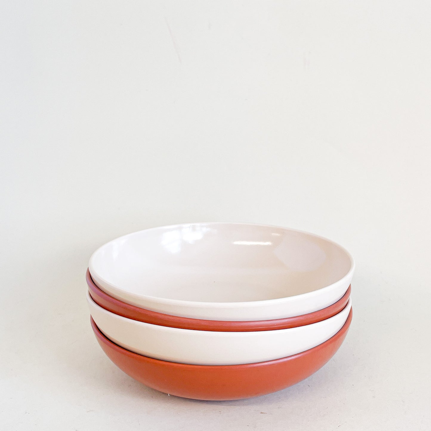 Melamine dinnerware set for 4