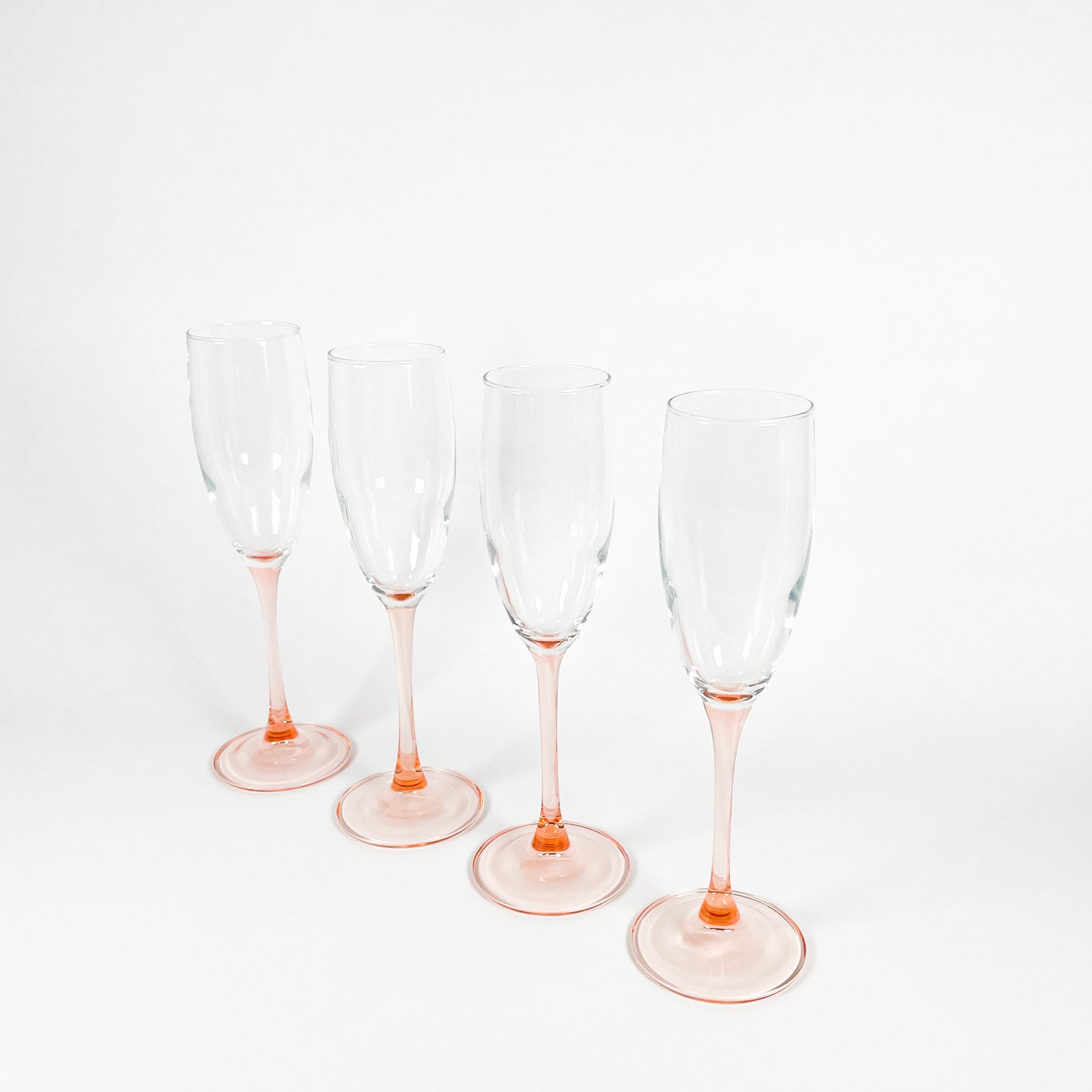 Ensemble de flûtes à champagne roses