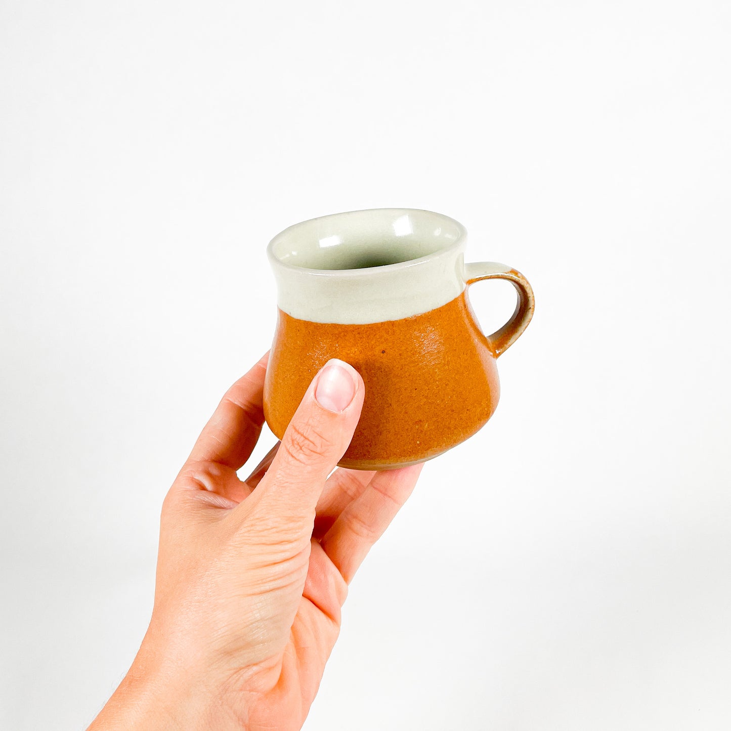 Cerval stoneware mugs duo
