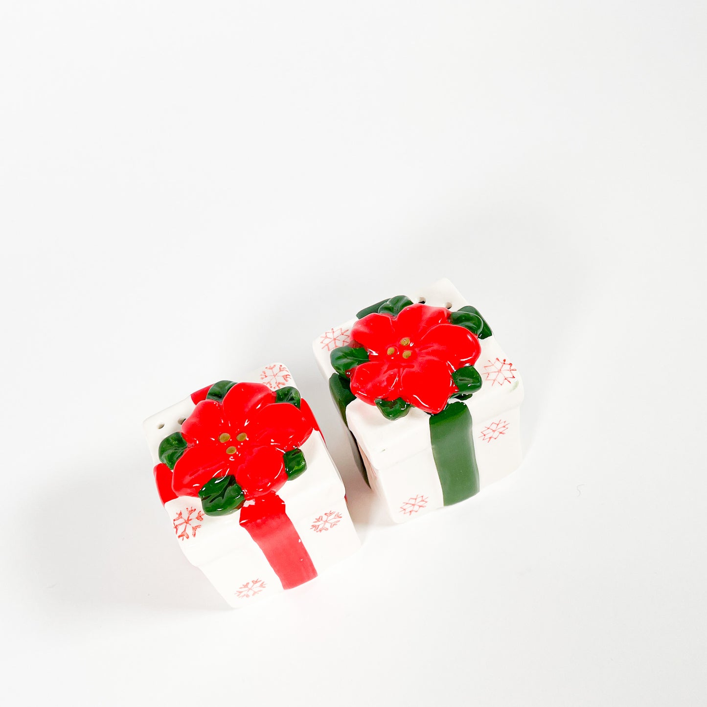 Salt pepper shaker gifts