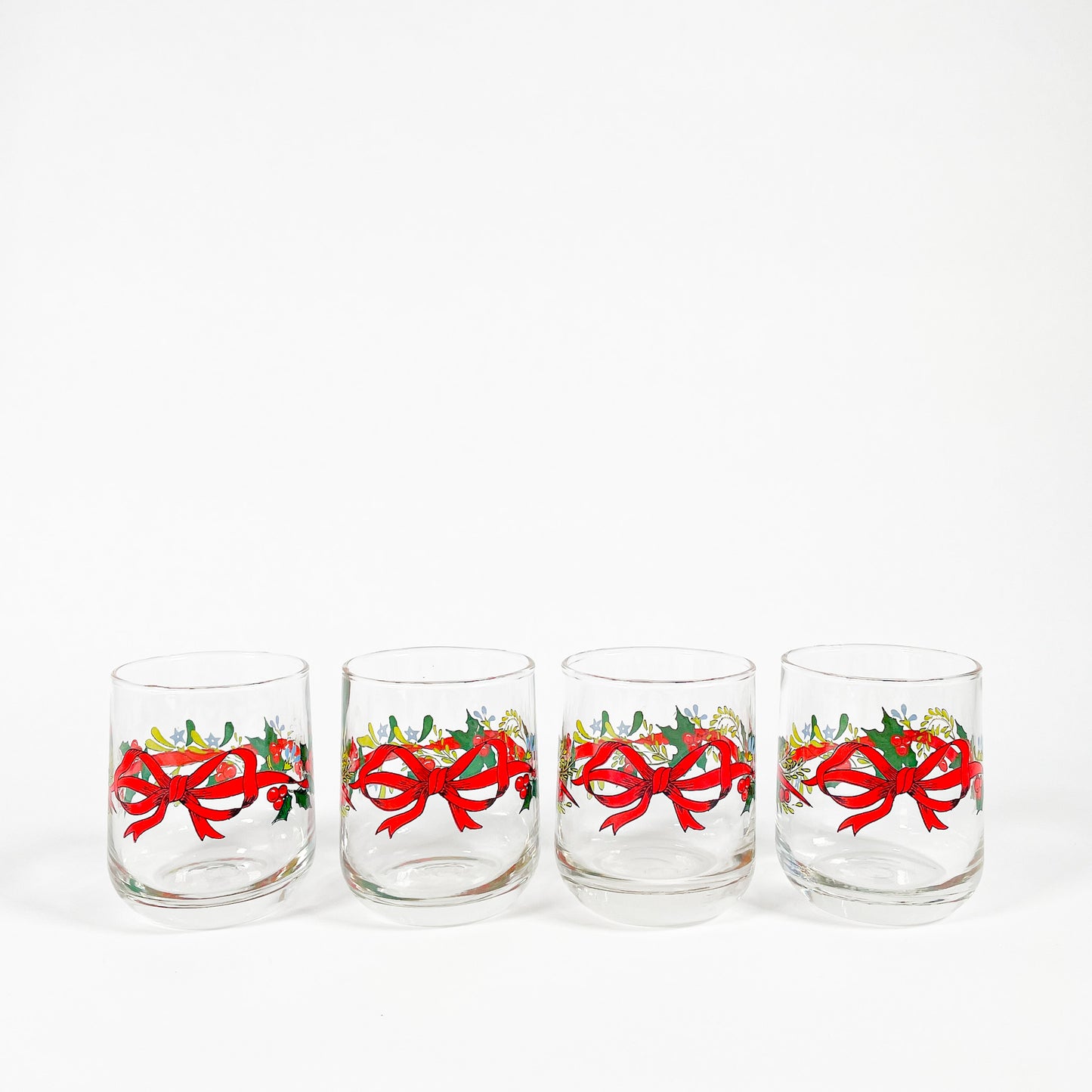 Small mistletoe leaf ribbon tumblers