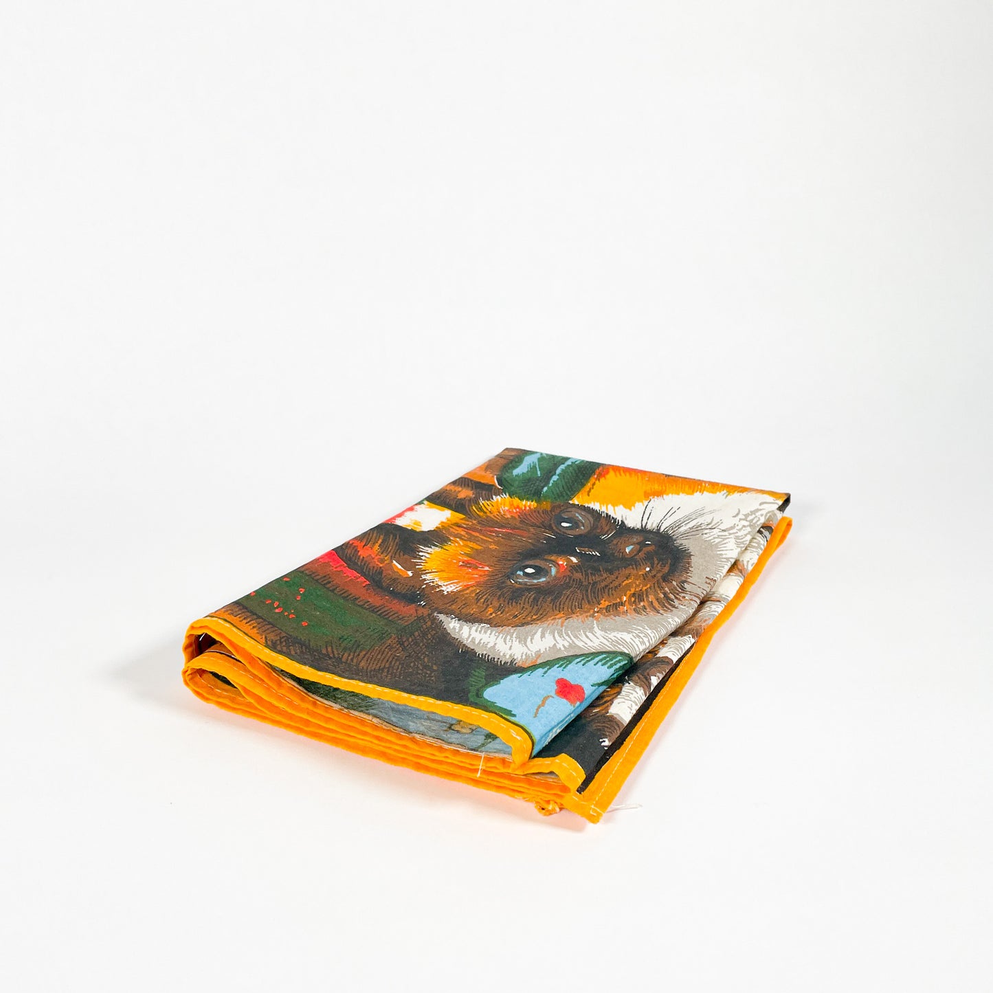 1977 Siamese cats fabric calendar