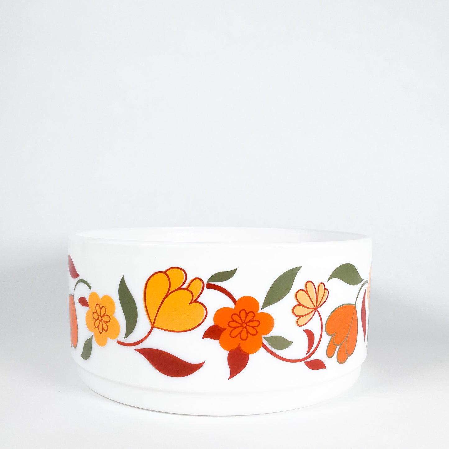 Arcopal France floral salad bowl
