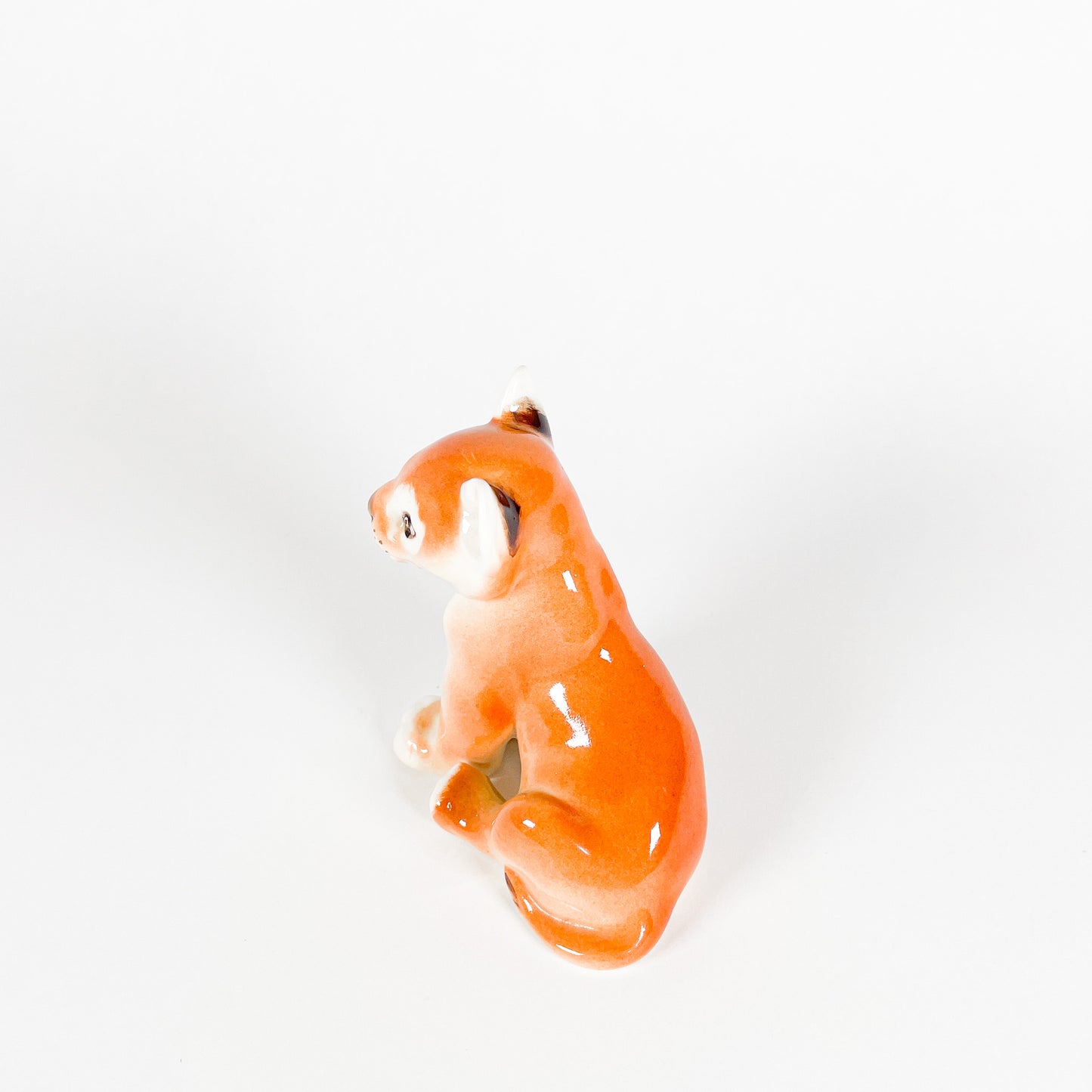 Lomonosov USSR ceramic lion cub
