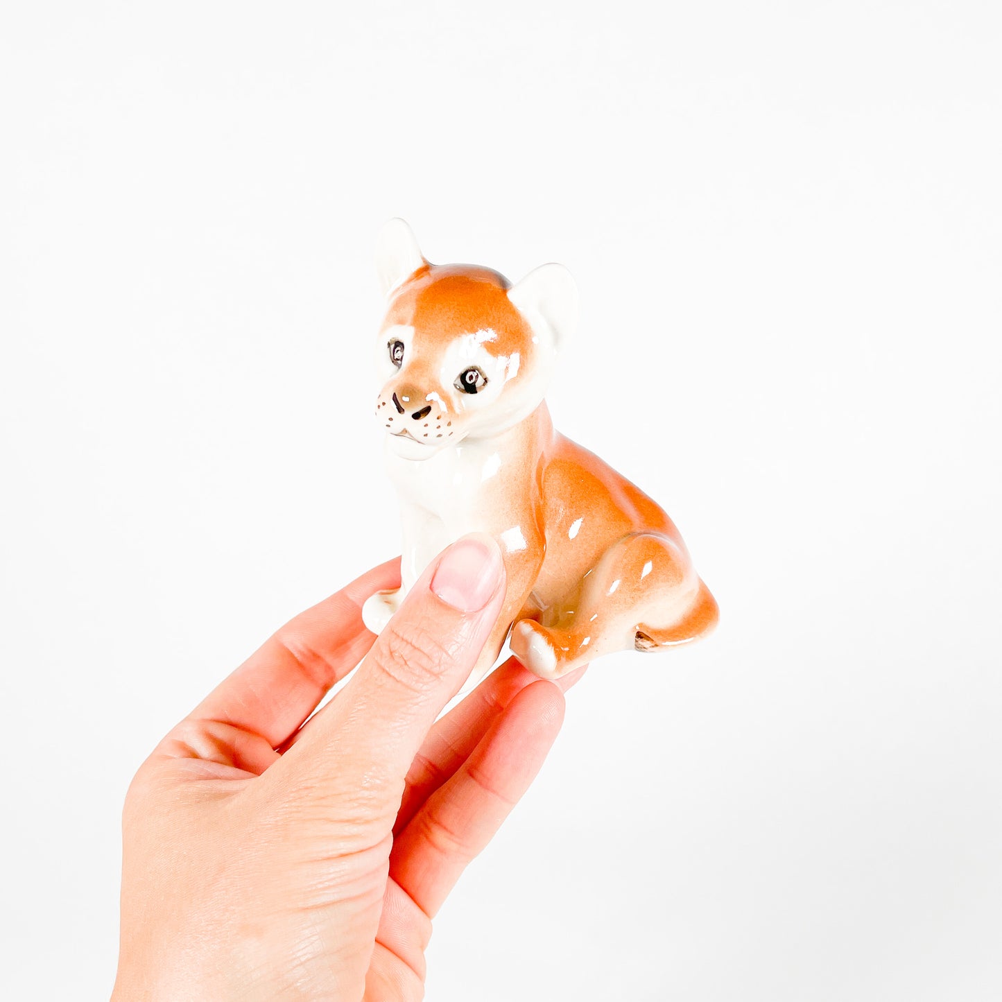 Lomonosov USSR ceramic lion cub
