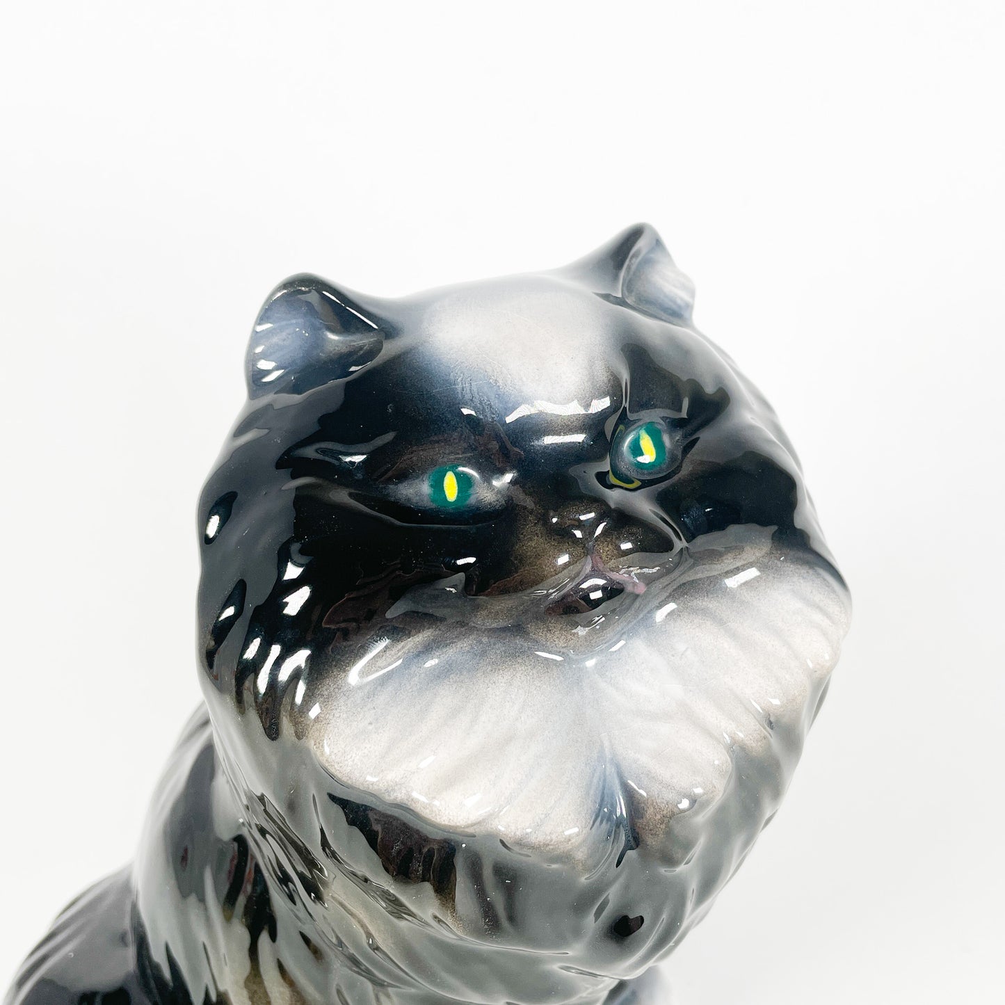 Black and white ceramic fluffy cat