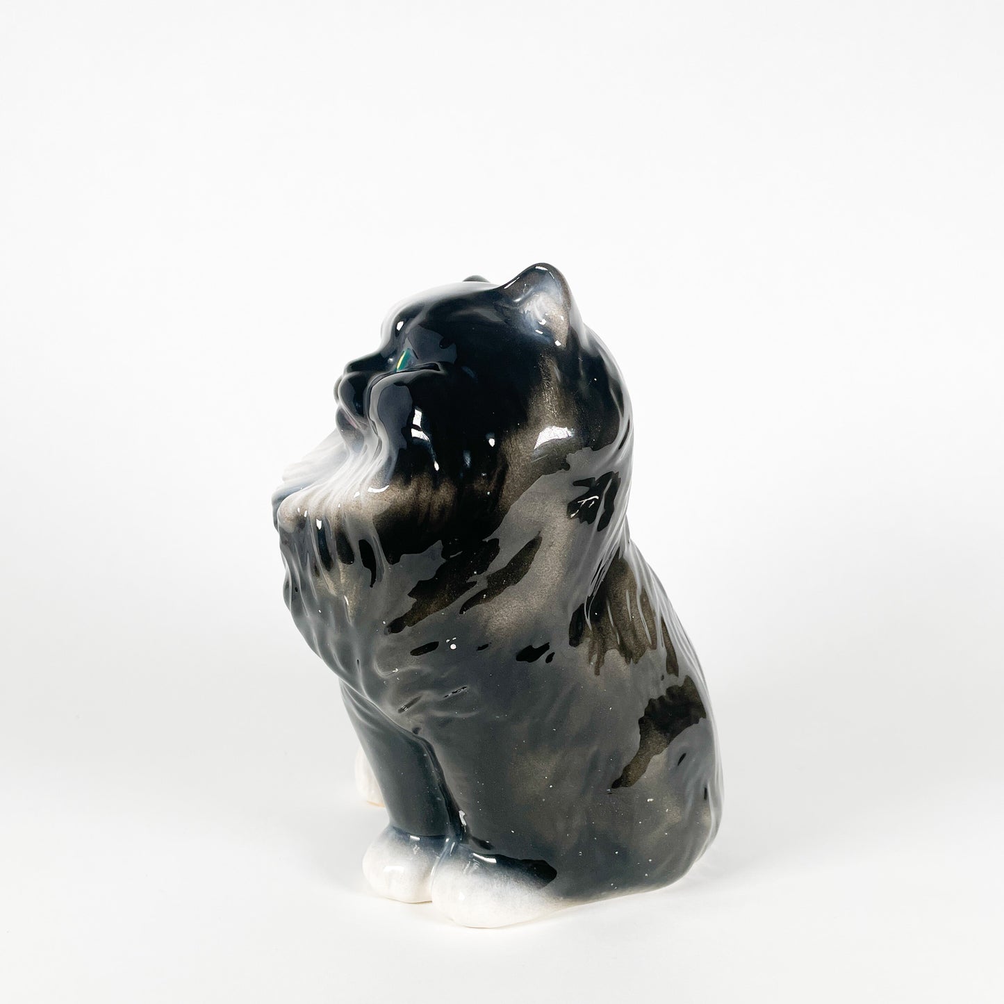 Black and white ceramic fluffy cat