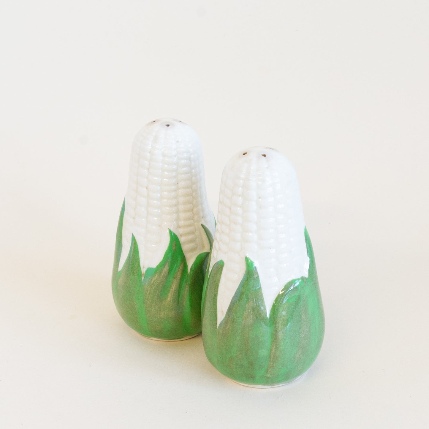 Corn salt and pepper shaker