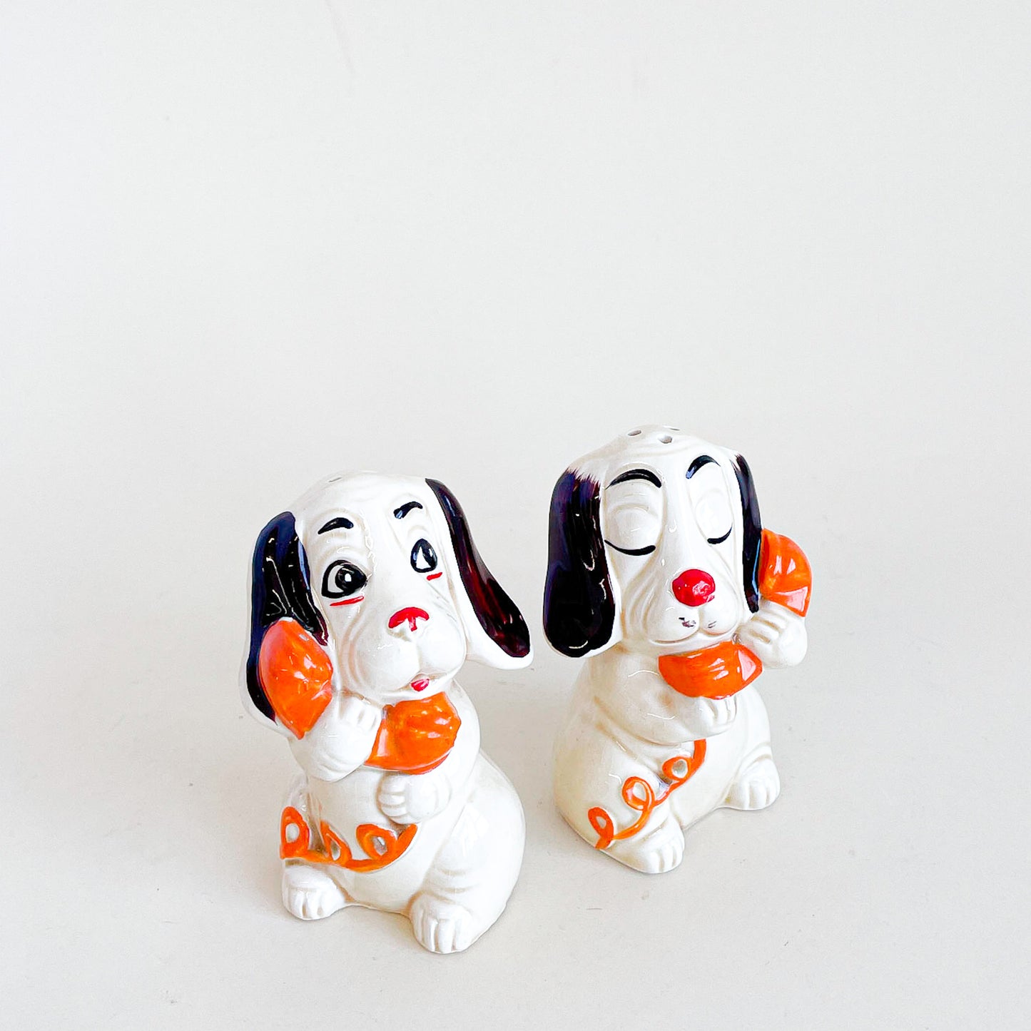 Dogs on the phone salt and pepper shakers