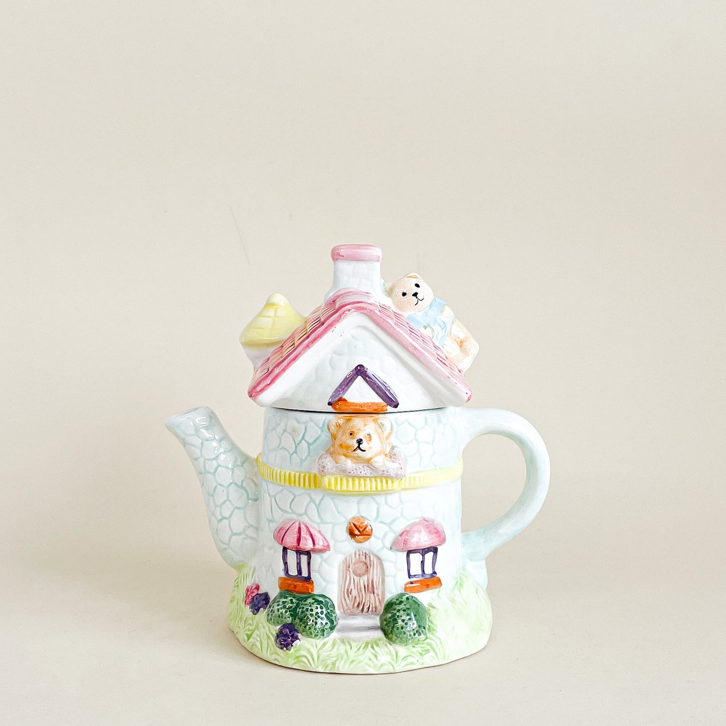 Teddy bear teapot