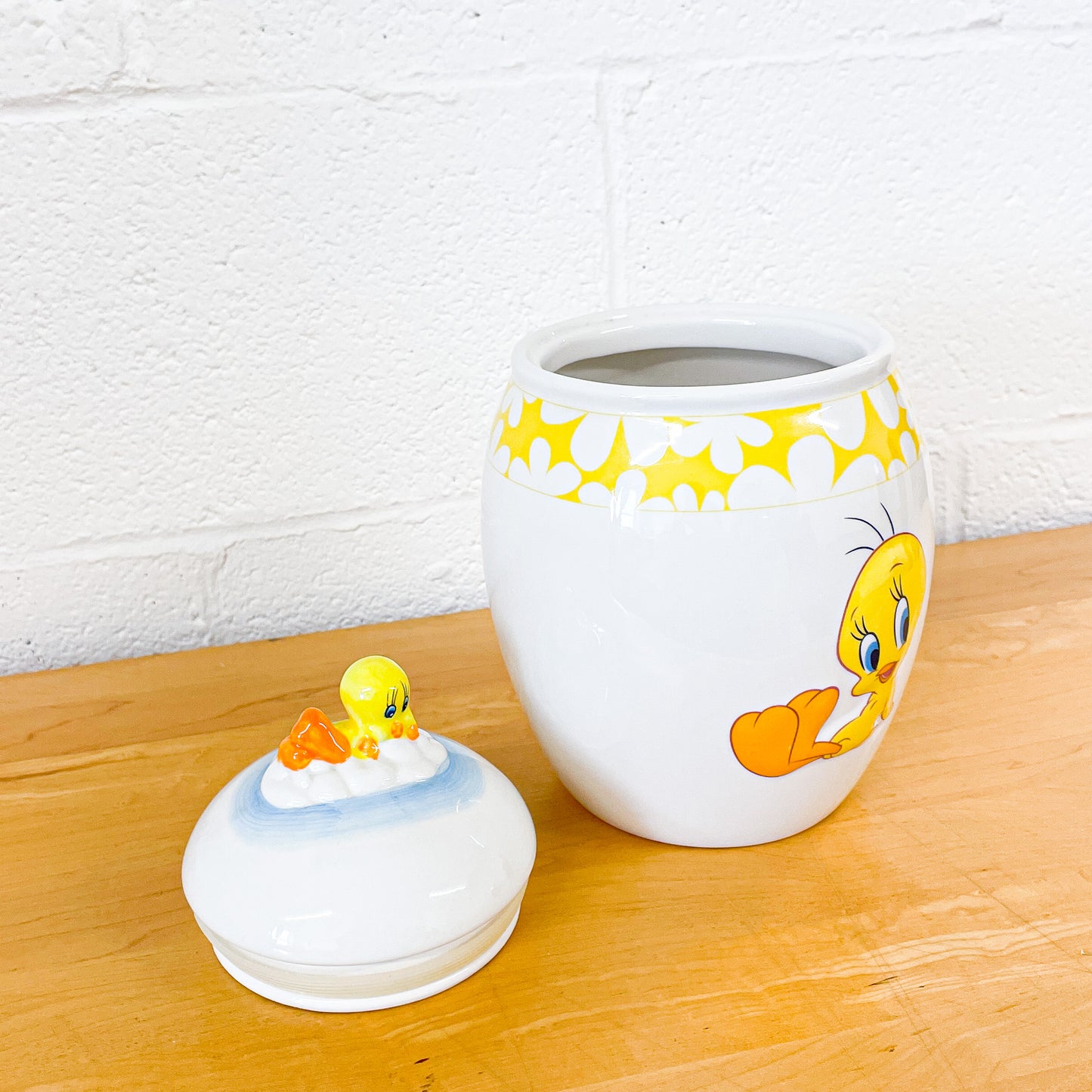 Tweety Bird cookie jar