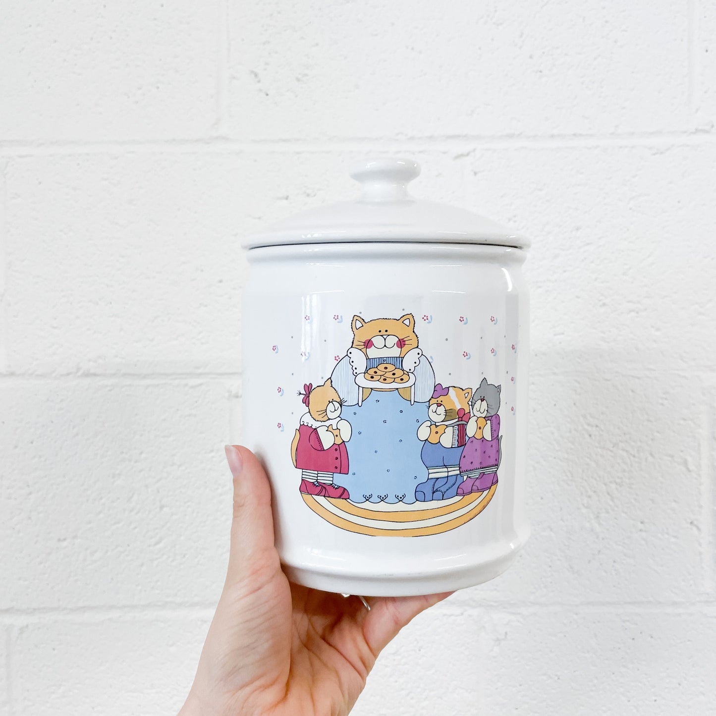 Cat cookie jar