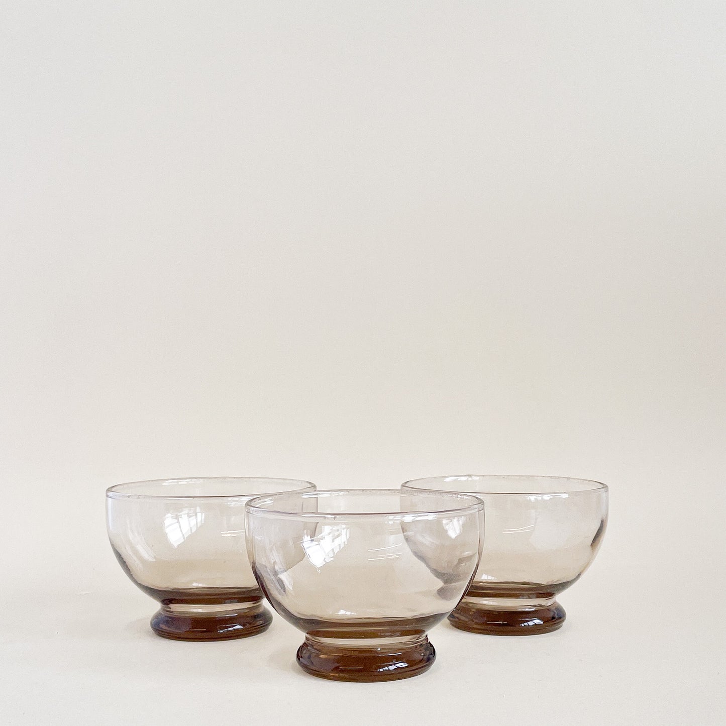 Dominion smoked glass bowls set