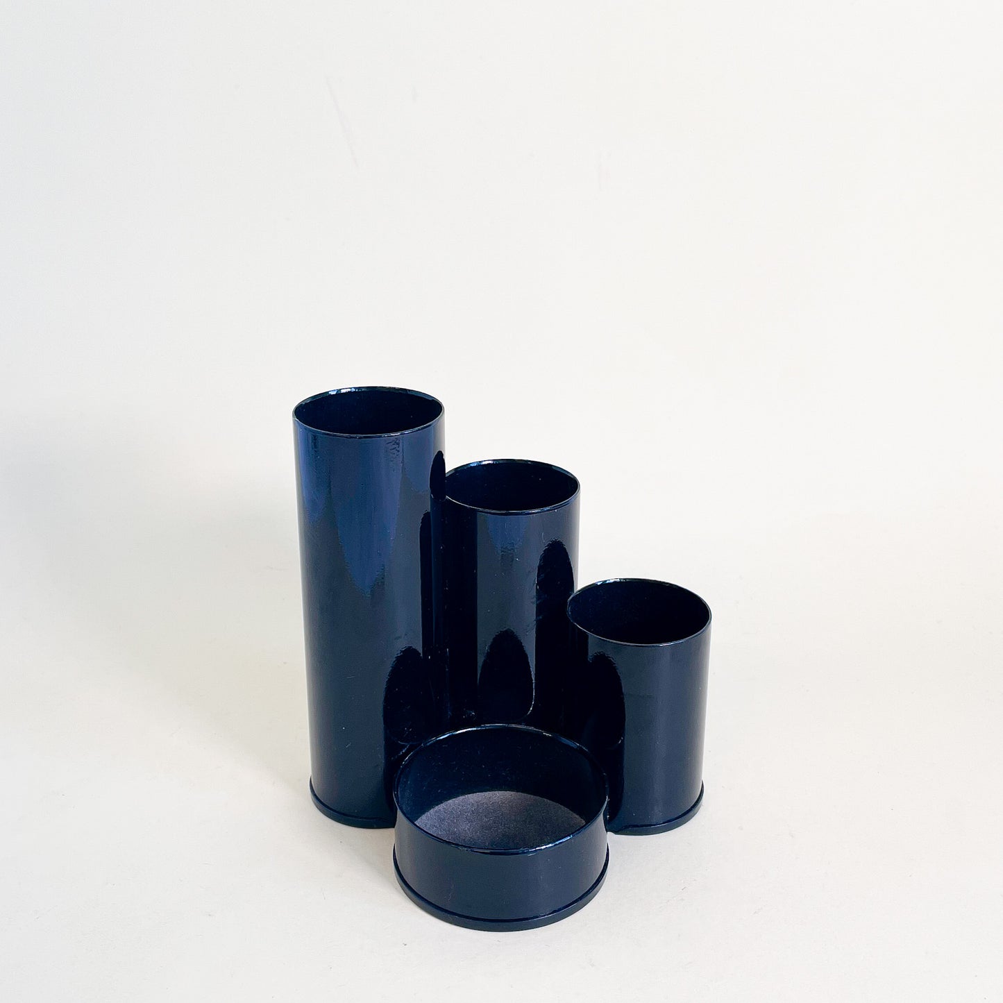 Black tubular pencil holder