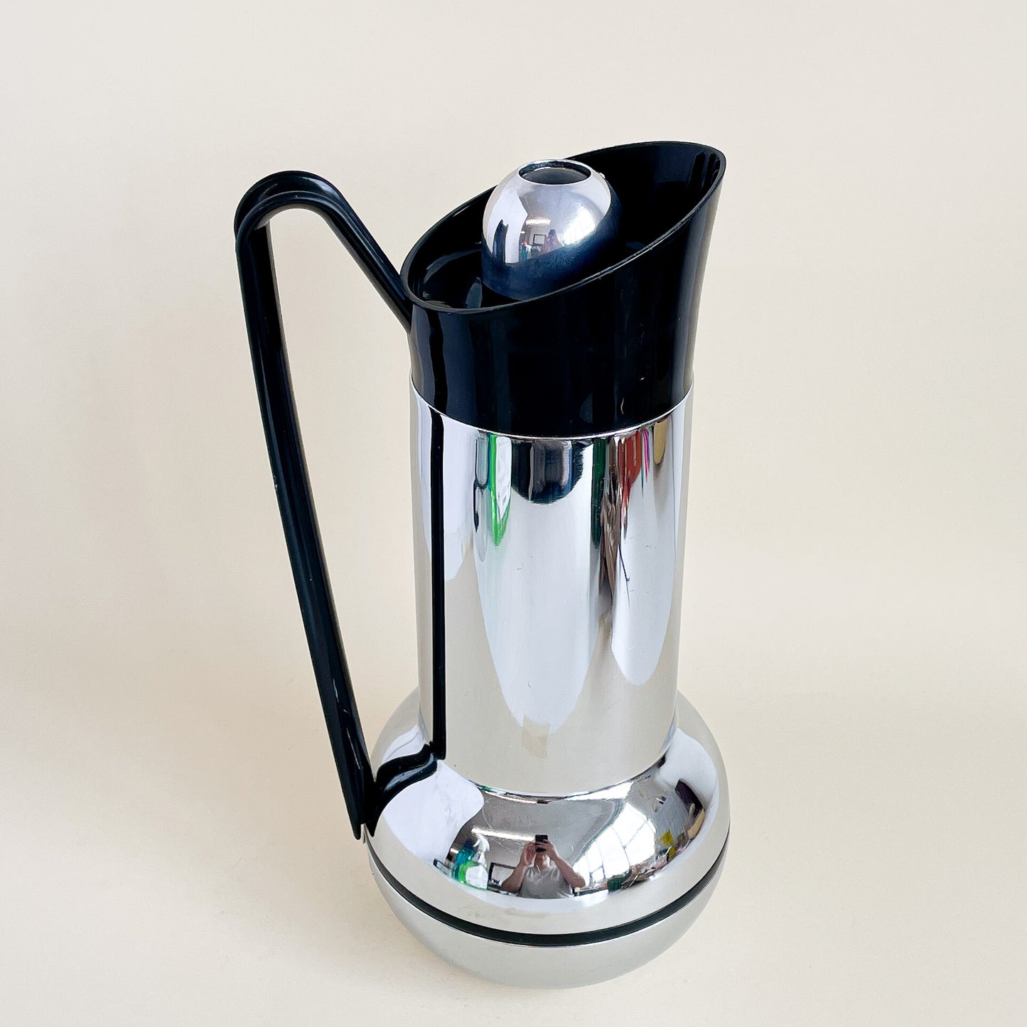 Studio Nova Japan insulated carafe