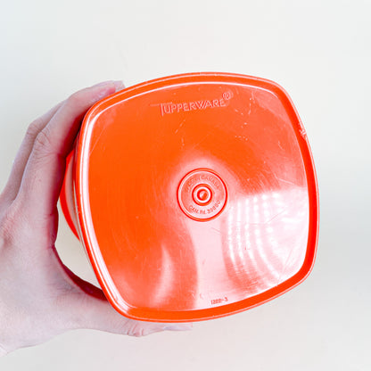 Large Tupperware container Servalier orange