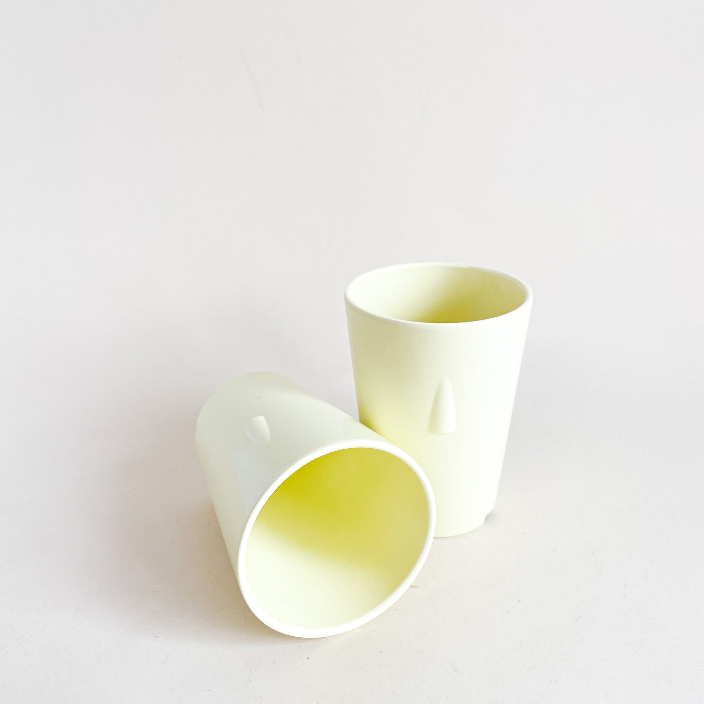 Yellow melamine tumblers duo