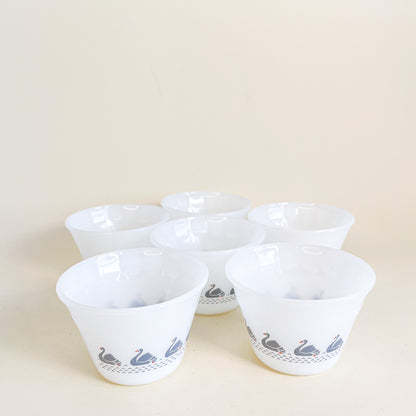 Termocrisa small swans bowls