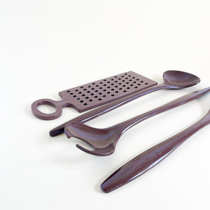 Brown Rosti Denmark utensils