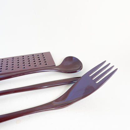 Brown Rosti Denmark utensils