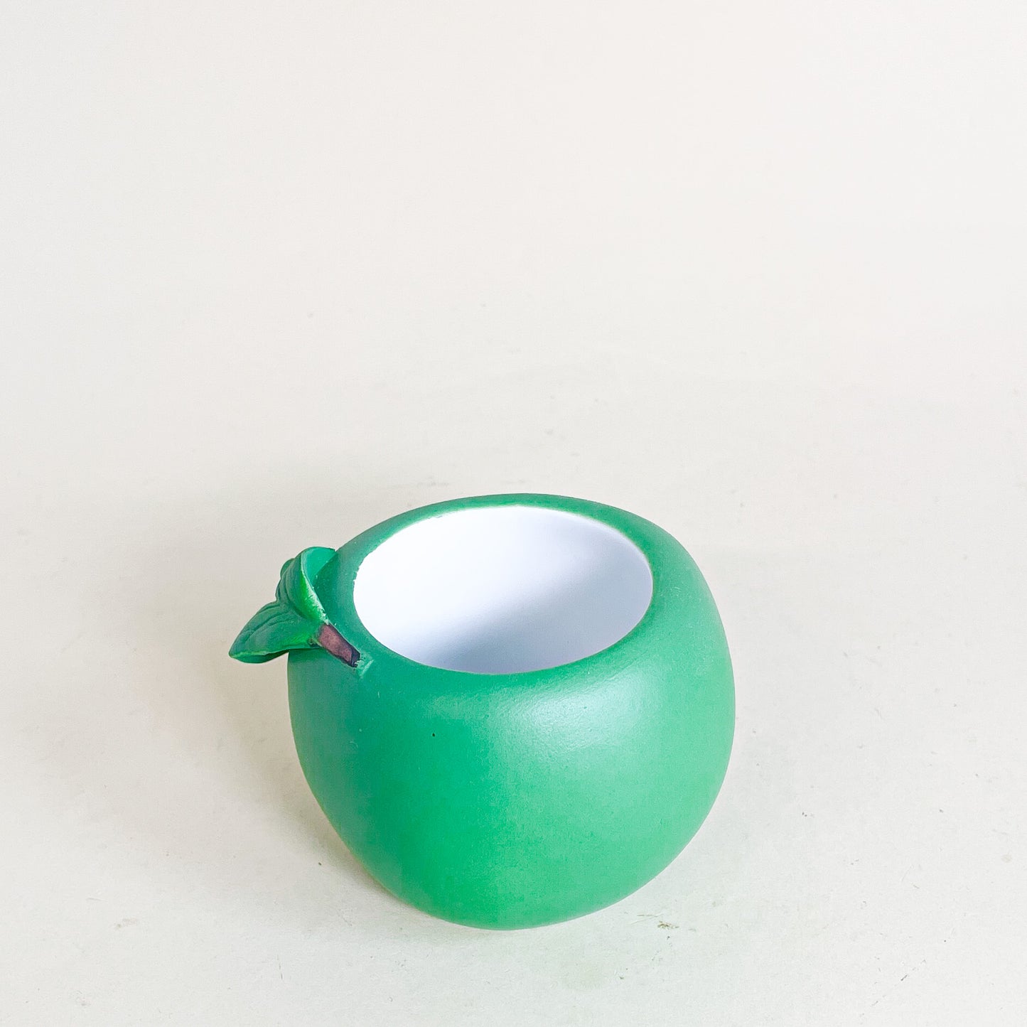 Party Lite green apple candle holder