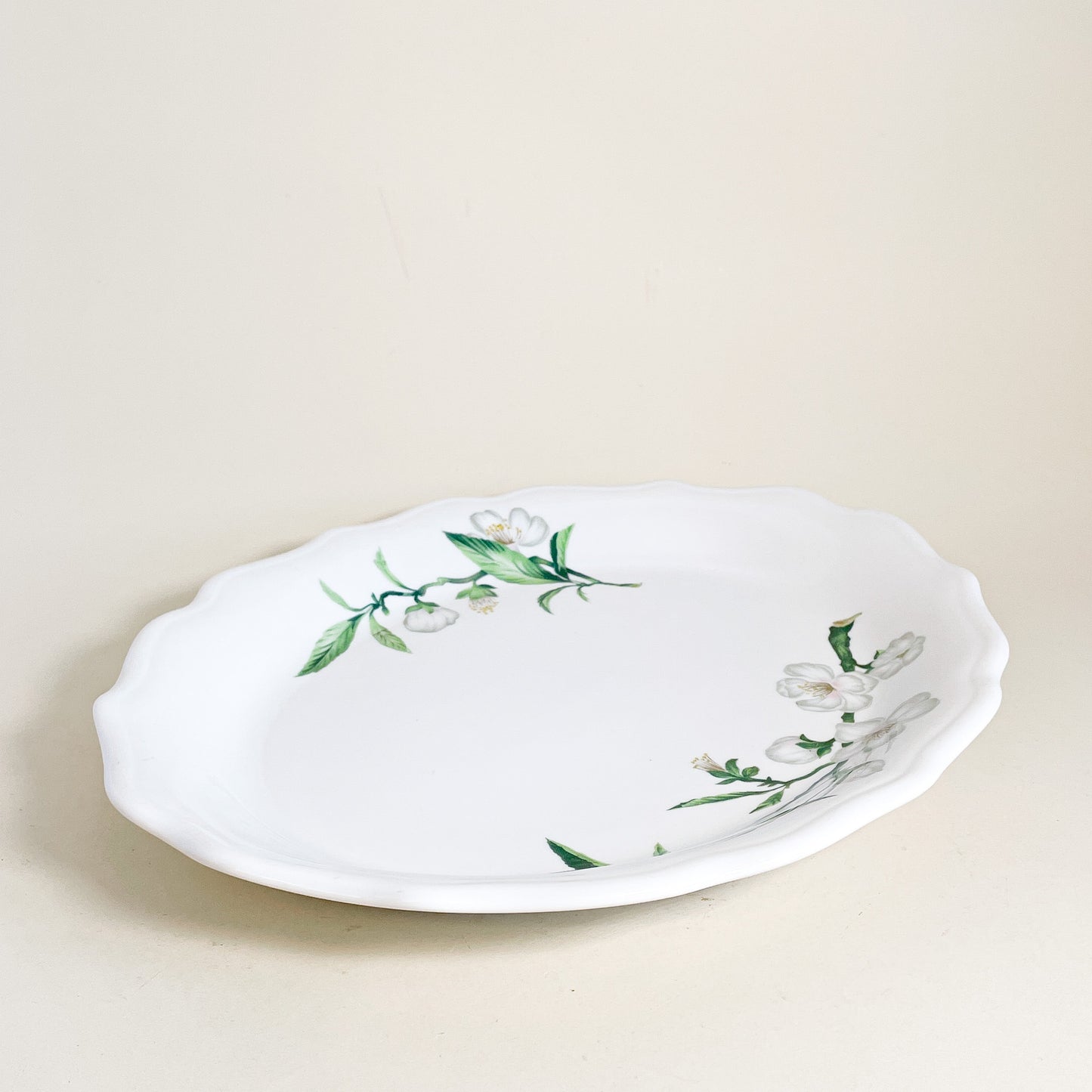 Syracuse Canada flower serving plate