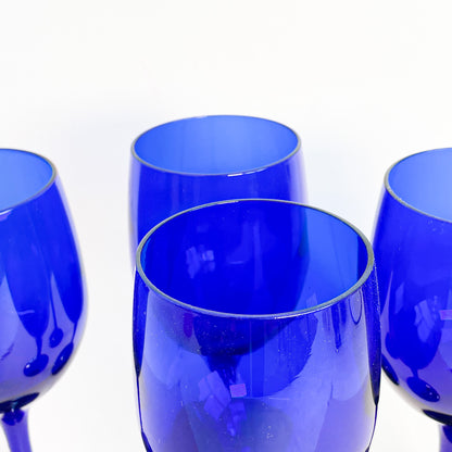 Verres à vin bleu cobalt Libbey