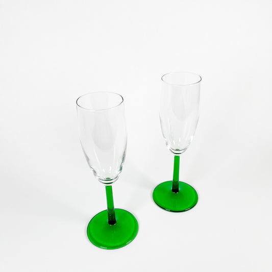 Green champagne flutes duo