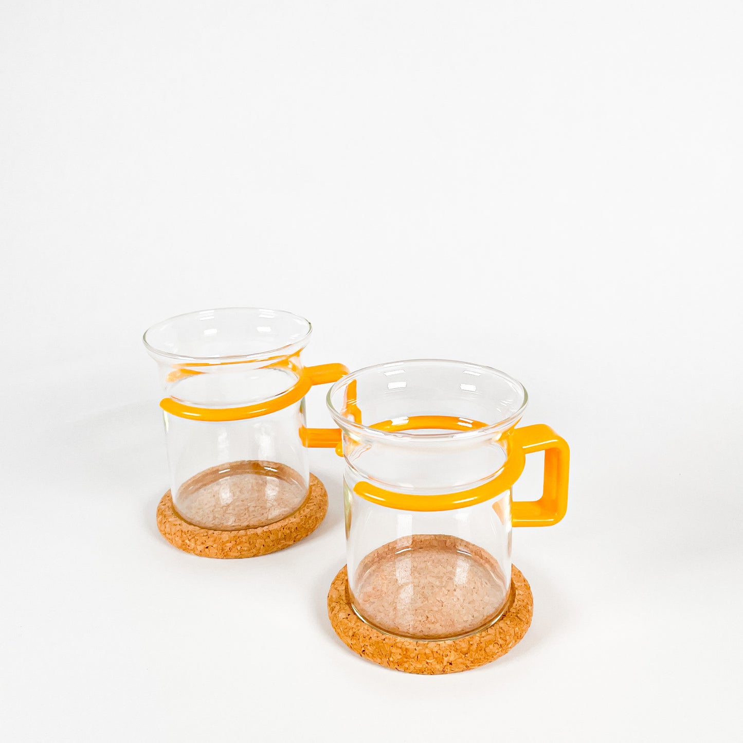 Small yellow Bodum mugs duo