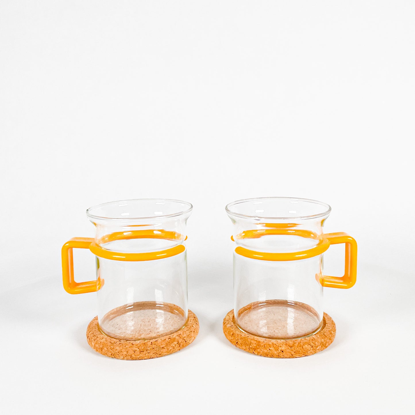 Small yellow Bodum mugs duo