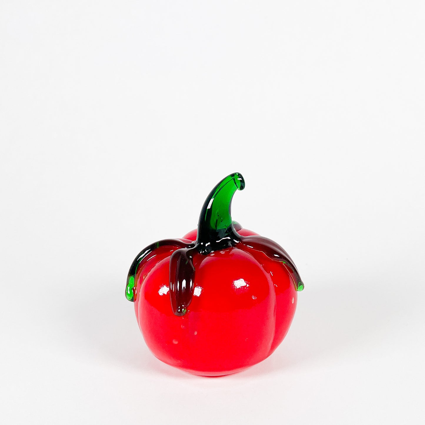 Tomate en verre soufflé