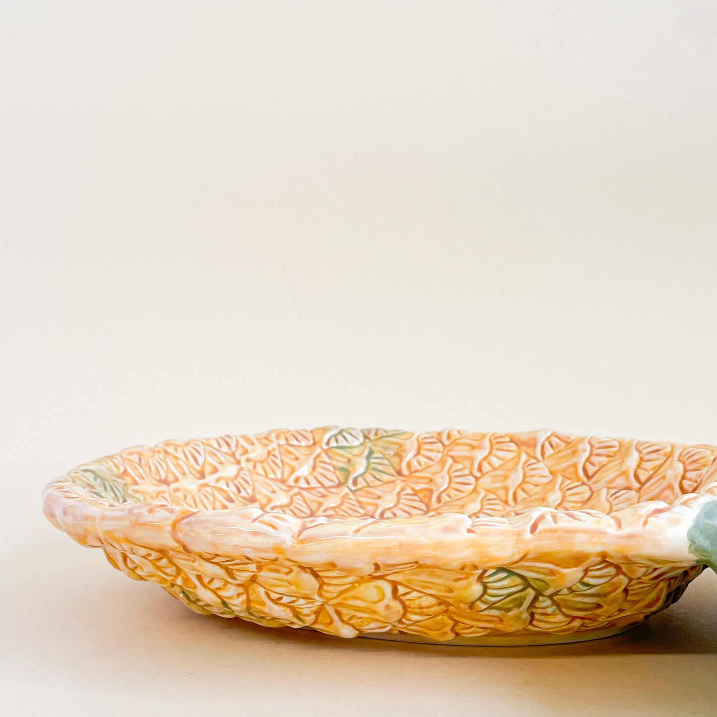 Pineapple serving bowl