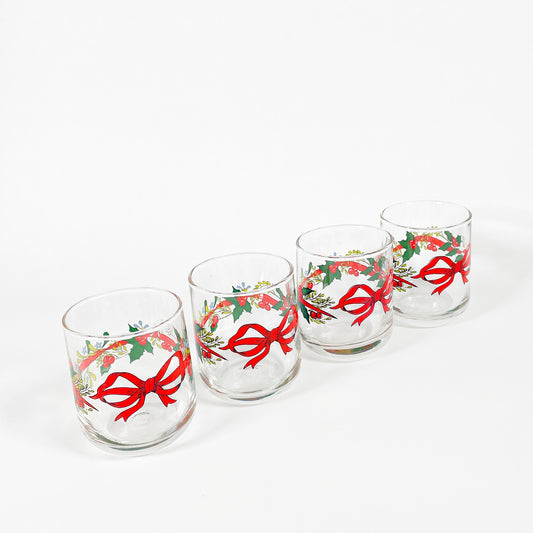 Small mistletoe leaf ribbon tumblers