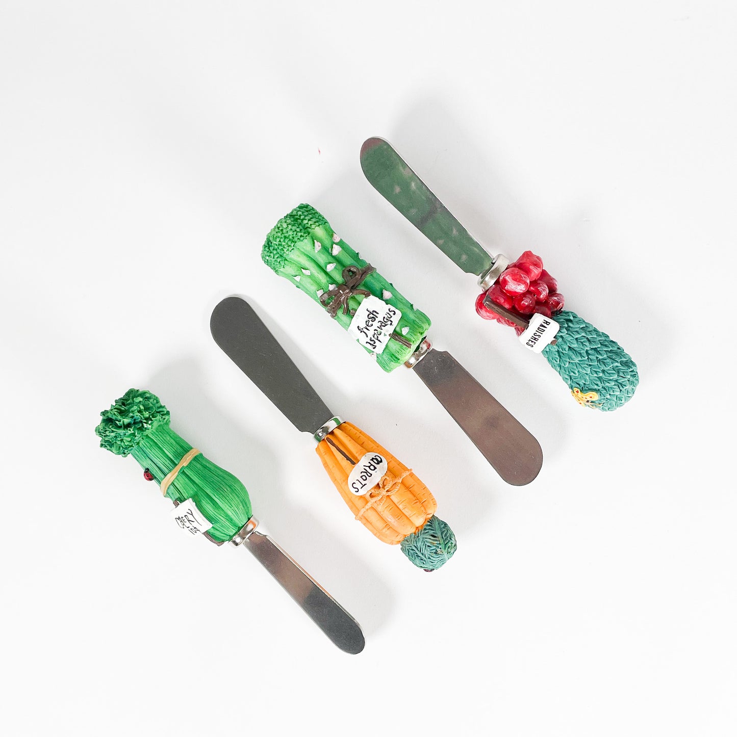 Veggie spread knives