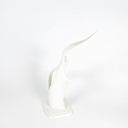 Statue d'oiseau blanc en céramique