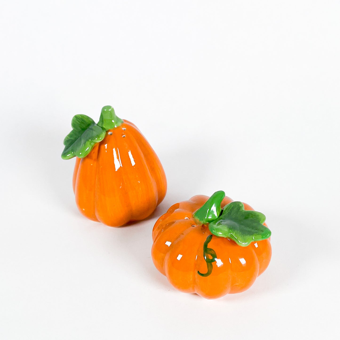 Pumpkin salt and pepper shaker duo