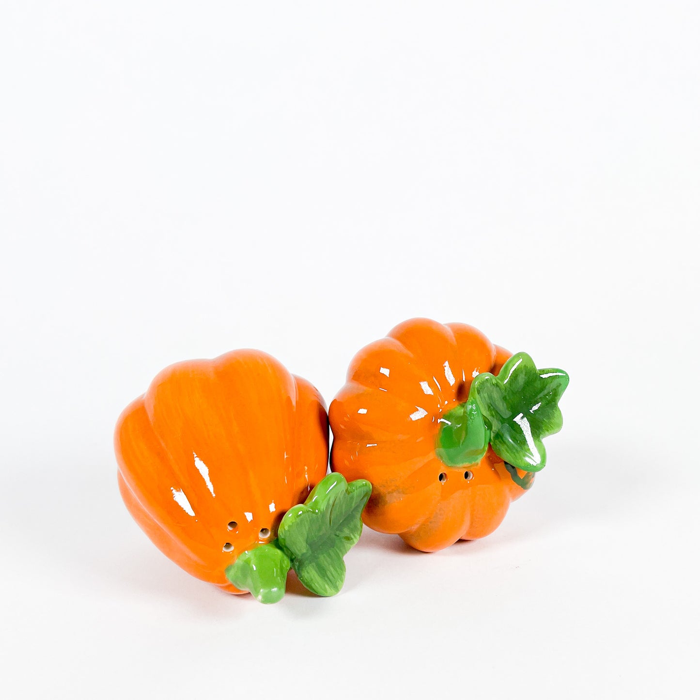 Pumpkin salt and pepper shaker duo