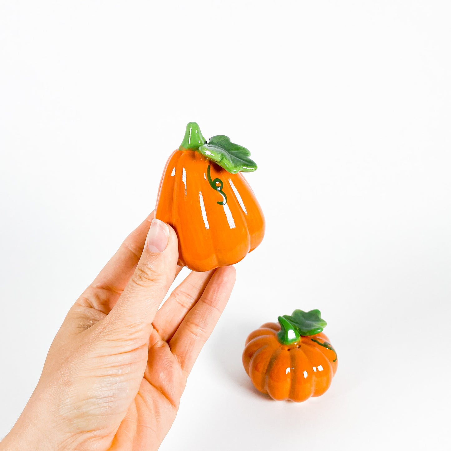 Pumpkin salt and pepper shaker duo