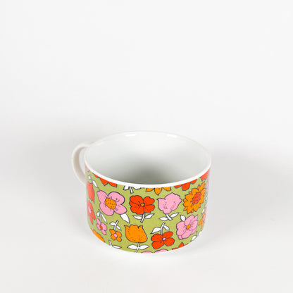 Flowered mug Japan