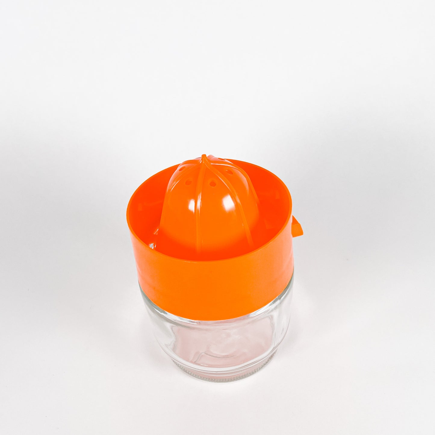 Gemco USA orange citrus juicer