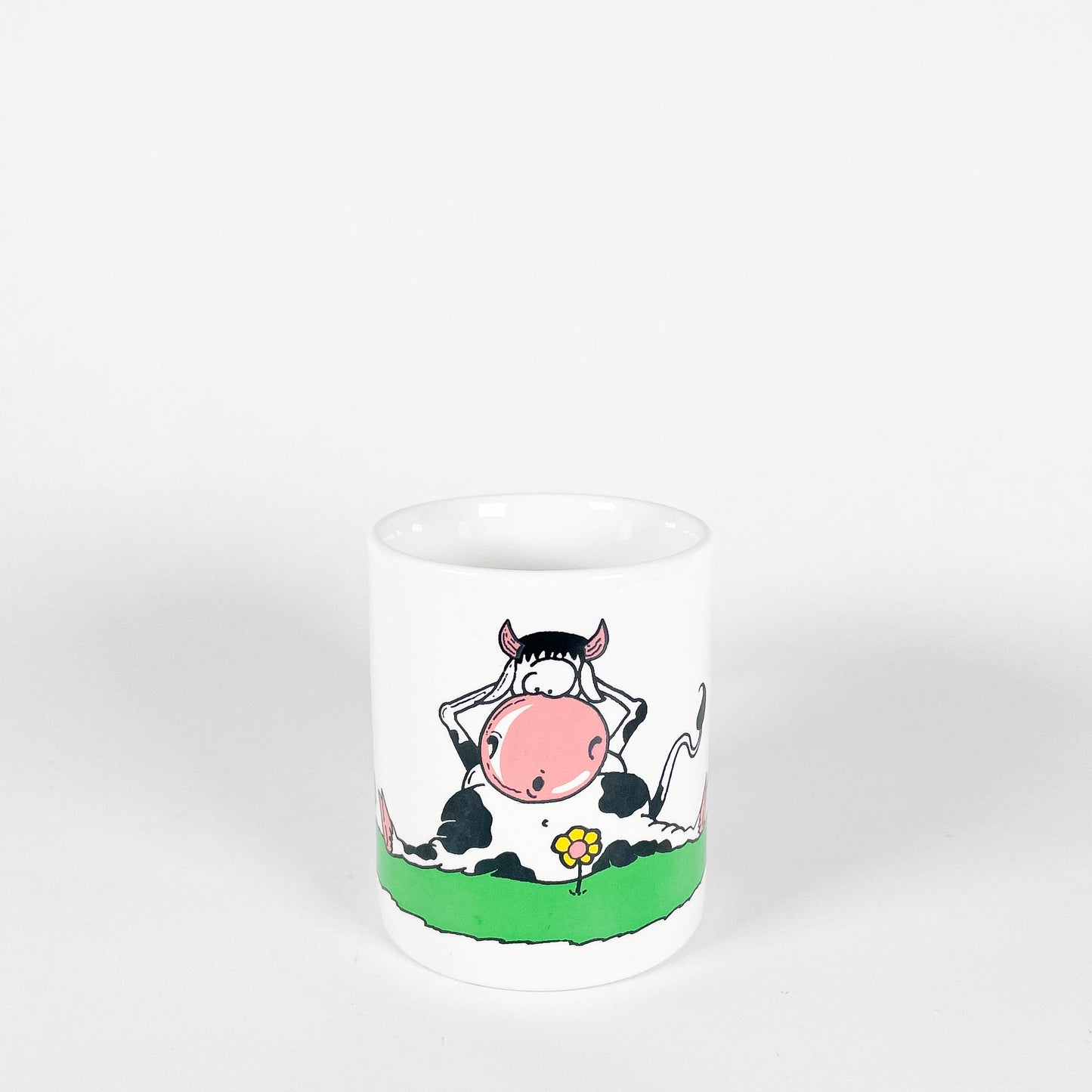 Cow in the meadow mug