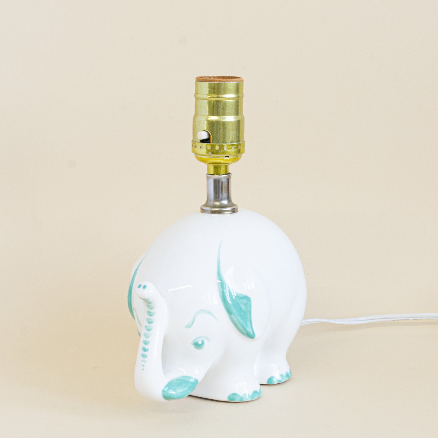 Ceramic elephant lamp